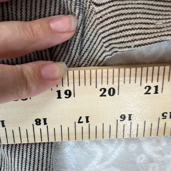 PURE JILL J TIE BACK LONG SUBTLE STRIPE TOP LONG SLEEVE NEUTRAL TAN BROWN L - Picture 6 of 13